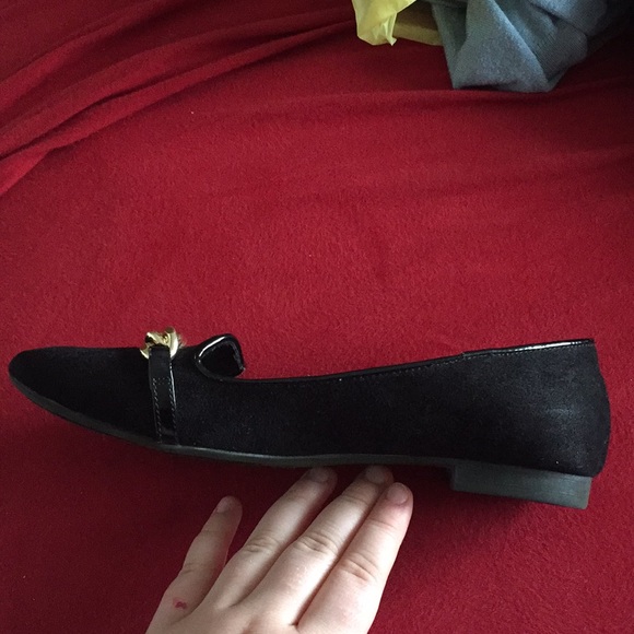 Flats - Picture 2 of 3